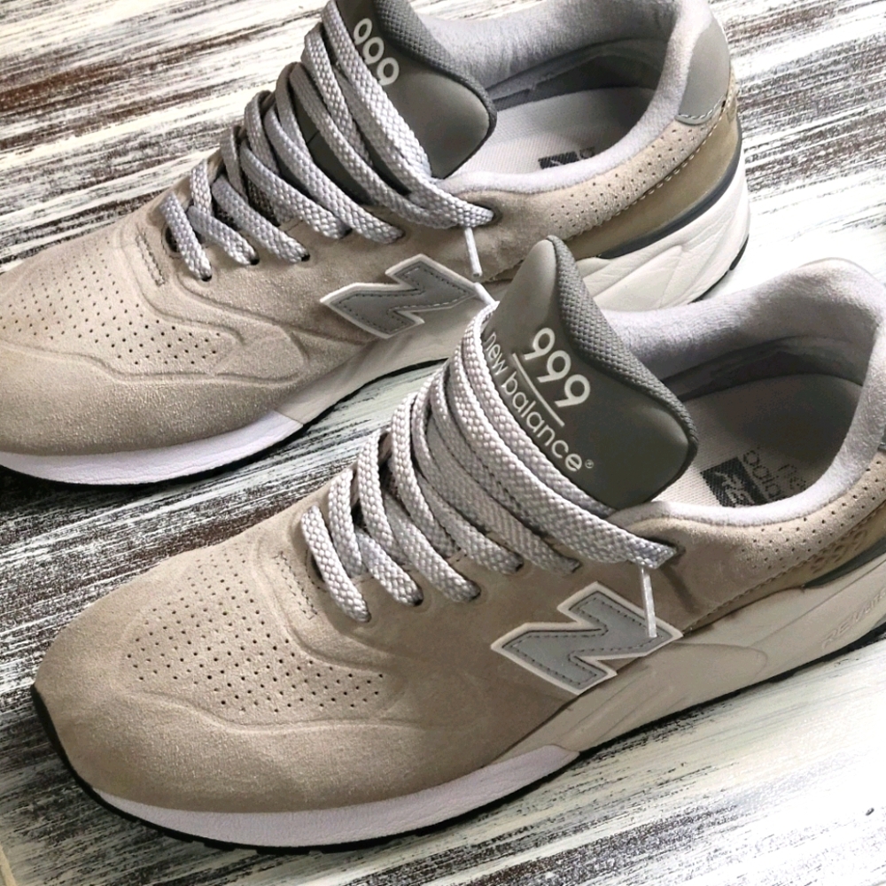 New balance 999